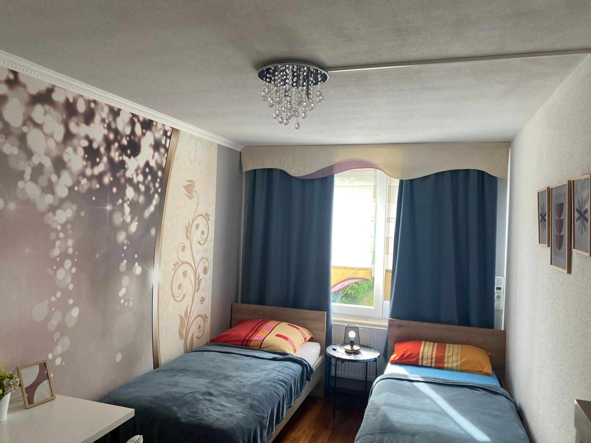 Ruhiges Zimmer Im Gasthaus Essen Exterior photo